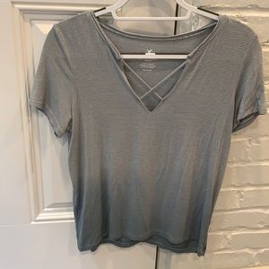 American Eagle women’s top
